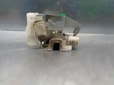 Tweedehands auto-onderdeel achter links deurslot voor citroen c1 1.0 cat (384f) oem iam-referenties 