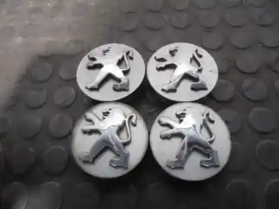 Pezzo di ricambio per auto di seconda mano coprimozzi per peugeot 307 cc (s1) 1.6 riferimenti oem iam 9639098380