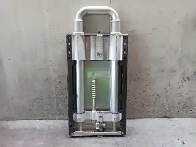 Pièce détachée automobile d'occasion barre anti-roulis pour saab 9-3 cabrio 2.0 références oem iam 12758372