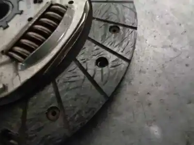 Peça sobressalente para automóvel em segunda mão kit de embreagem por renault clio iii 1.5 dci diesel referências oem iam 301016758r  