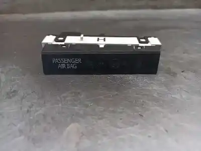 Tweedehands auto-onderdeel multifunctioneel display voor toyota prius (nhw30) 1.8 16v cat oem iam-referenties 8310847020