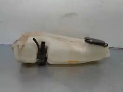 Second-hand car spare part windscreen washer bottle for dacia sandero 1.6 cat oem iam references 8200210002h
