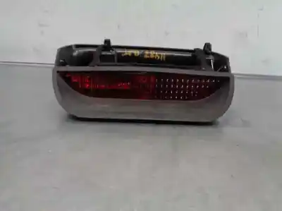 Second-hand car spare part central brake light for dacia sandero 1.6 cat oem iam references 8200734823  03404000c