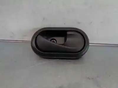 Second-hand car spare part interior right front handle for dacia sandero 1.6 cat oem iam references 8200733847