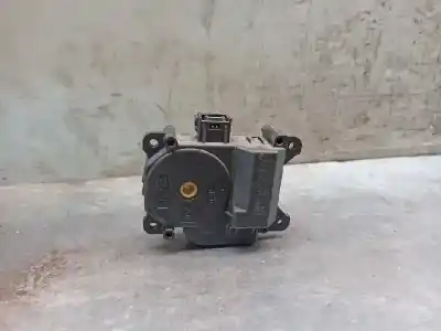 Pièce détachée automobile d'occasion moteur de chauffage pour toyota prius (nhw30) 1.8 16v cat références oem iam 2727008083  0638000172
