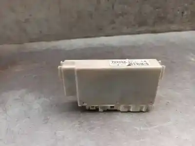 Автозапчастина б/у електронний модуль для toyota prius (nhw30) 1.8 16v cat посилання на oem iam 8865047161  