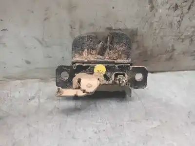 Автозапчастина б/у замок багажника / ворот для volkswagen caddy ka/kb (2k) 1.9 tdi посилання на oem iam 2k0827505c  