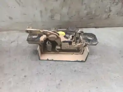 Автозапчастина б/у замок багажника / ворот для volkswagen caddy ka/kb (2k) 1.9 tdi посилання на oem iam 2k0827505c  