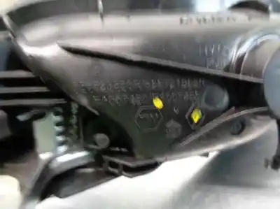 Автозапчасти б/у внутри передней правой ручки за dacia duster (hm_) 1.6 sce 115 (hmm1) ссылки oem iam 826723650r   Автозапчасти б/у внутри передней правой ручки за dacia duster (hm_) 1.6 sce 115 (hmm1) ссылки oem iam 826723650r