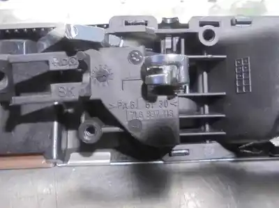 Автозапчасти б/у левая задняя внутренняя ручка за volkswagen touareg (7la, 7l6, 7l7) 3.0 v6 tdi ссылки oem iam 7l6837113   Автозапчасти б/у левая задняя внутренняя ручка за volkswagen touareg (7la, 7l6, 7l7) 3.0 v6 tdi ссылки oem iam 7l6837113