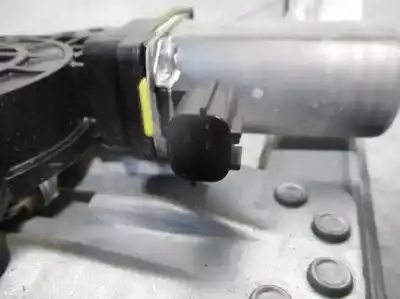 Pièce détachée automobile d'occasion léve glace avant droit pour dacia sandero ii 1.5 dci références oem iam 807209299r  