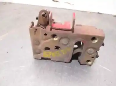 Pièce détachée automobile d'occasion SERRURE DE PORTE AVANT DROITE pour PEUGEOT 106 (S1)  Références OEM IAM   