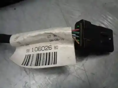 Peça sobressalente para automóvel em segunda mão fio por citroen c4 cactus 1.2 thp 110 referências oem iam 9810602680  