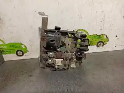 Pièce détachée automobile d'occasion BOÎTES À FUSIBLES pour RENAULT KANGOO (KC0/1_)  Références OEM IAM 8200463739  