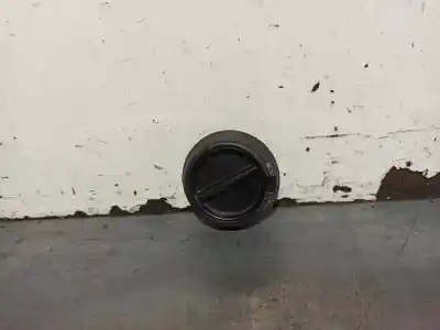 Second-hand car spare part headlights switch for renault kangoo (f/kc0) 1.5 dci diesel oem iam references 8200128309 Second-hand car spare part headlights switch for renault kangoo (f/kc0) 1.5 dci diesel oem iam references 8200128309