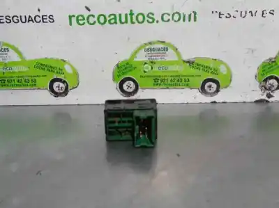 Second-hand car spare part rearview side mirror switch for renault maxity 2.5 diesel oem iam references   