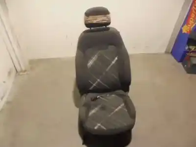Tweedehands auto-onderdeel rechter voorstoel voor opel corsa e (x15) 1.4 (08 68) oem iam-referenties 
