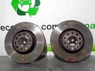 Second-hand car spare part front disc brake for audi a8 (d2) 2.5 tdi oem iam references 4d0615301b