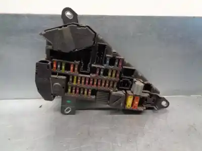 Peça sobressalente para automóvel em segunda mão caixa de fusíveis e relés por bmw serie 5 berlina (e60) 530d referências oem iam 61146906588