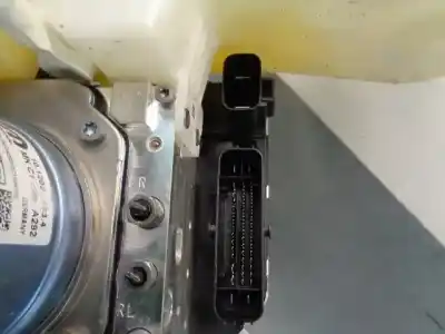 Автозапчастина б/у абс для jeep compass (mp, m6, mv, m7) 1.3 посилання на oem iam 00521821150  10120211934