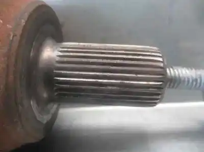 Автозапчастина б/у передня права трансмісія для smart coupe fortwo coupe (45kw) посилання на oem iam a4513570601  vp7crd4k138ea