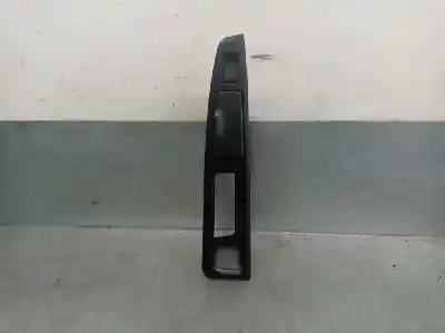 Peça sobressalente para automóvel em segunda mão botão / interruptor elevador vidro traseiro direito por audi s8 (d2) 4.2 referências oem iam 4d0959516