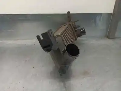 Pezzo di ricambio per auto di seconda mano intercooler per mazda premacy (cp) 2.0 td riferimenti oem iam rf4p13565a  