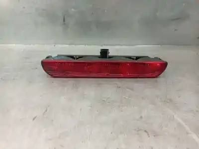 Peça sobressalente para automóvel em segunda mão farolim de travão central por audi s8 (d2) 4.2 referências oem iam 8d5945097a