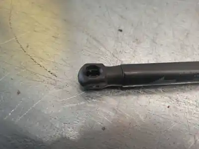 Second-hand car spare part tailgate gas strut for toyota aygo (kgb/wnb) 1.0 cat oem iam references 689500h010  