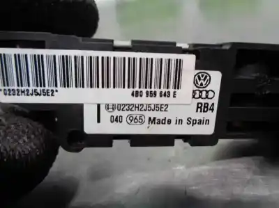 Second-hand car spare part sensor for volkswagen phaeton (3d2/3d8) 3.2 v6 24v oem iam references 4b0959643e  