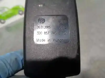 Автозапчасти б/у крюк для пояса за volkswagen phaeton (3d2/3d8) 3.2 v6 24v ссылки oem iam 3d0857740e  
