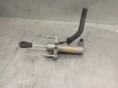 Peça sobressalente para automóvel em segunda mão bomba de embreagem por hyundai i20 i (pb, pbt) 1.2 referências oem iam 