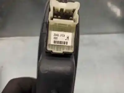 Peça sobressalente para automóvel em segunda mão botão / interruptor elevador vidro traseiro esquerdo por renault koleos 2.0 dci diesel fap referências oem iam 25411jy00a  