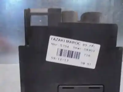 Second-hand car spare part fuse box unit for citroen berlingo xtr 1.6 hdi 92 oem iam references 9660222380  