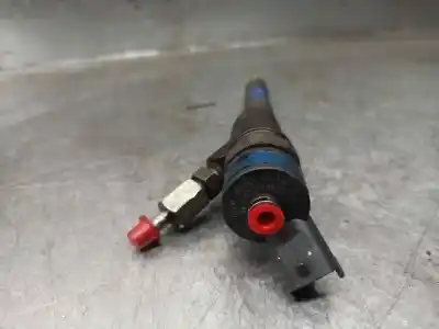 Автозапчасти б/у инжектор за toyota yaris (ncp1/nlp1/scp1) 1.4 d-4d linea luna ссылки oem iam 2367033010  0445110085