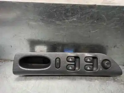 İkinci el araba yedek parçası SOL ÖN PENCERE ANAHTARI için RENAULT LAGUNA (B56)  OEM IAM referansları 7701707064  