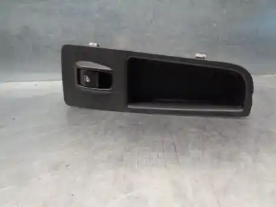 Peça sobressalente para automóvel em segunda mão botão / interruptor elevador vidro dianteiro direito por fiat linea (323_, 110_) 1.3 d multijet (323axb11, 323axb1a) referências oem iam 