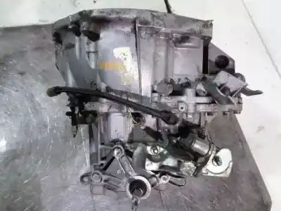 Автозапчастина б/у коробка передач для renault megane ii sedán (lm0/1_) 1.9 dci (lm0g lm1g lm2c) посилання на oem iam nd0008 a018525 7701717853
