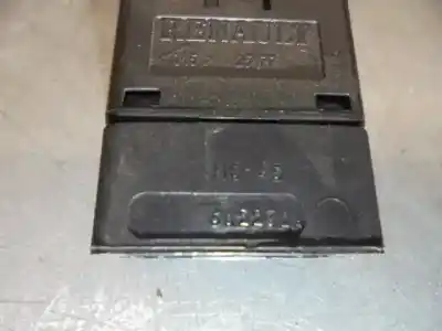 Second-hand car spare part hazard warning lights for dacia sandero 1.5 dci oem iam references   25177