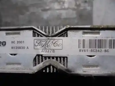 Автозапчастина б/у водяний радіатор для ford grand c-max edition посилання на oem iam 1684912 m149810a valeo 1684912