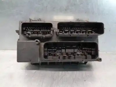 Pezzo di ricambio per auto di seconda mano scatola relè/fusibili per opel corsa d (s07) 1.2 (l08 l68) riferimenti oem iam 13217392  