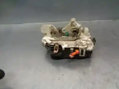 Second-hand car spare part left front door lock for dodge caliber 2.0 crd oem iam references 4589409aa