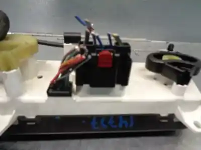 Second-hand car spare part heating / air conditioning control panel for dodge caliber 2.0 crd oem iam references p55111874ac  55111874ac