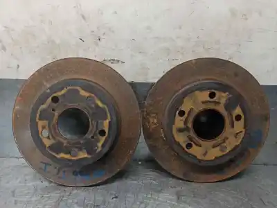 Peça sobressalente para automóvel em segunda mão disco de travão traseiro por toyota auris 1.8 16v (híbrido) referências oem iam 