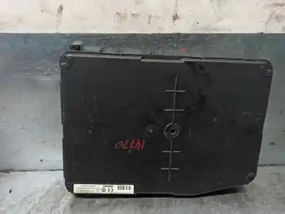 Second-hand car spare part fuse box unit for renault grand scénic ii (jm0/1_) 1.9 dci (jm0g, jm12, jm1g, jm2c) oem iam references 8200351184  s118400250c