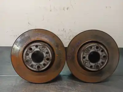 Peça sobressalente para automóvel em segunda mão disco de travão dianteiro por volkswagen passat alltrack b7 (365) 2.0 tdi referências oem iam 