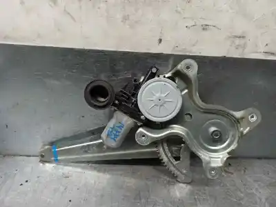 Second-hand car spare part rear right window regulator for lexus is 200 (ds2/is2) d-cat oem iam references 8572058010