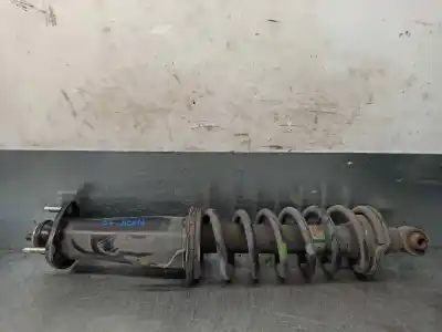 Second-hand car spare part rear left shock absorber for lexus is 200 (ds2/is2) d-cat oem iam references 4853053141