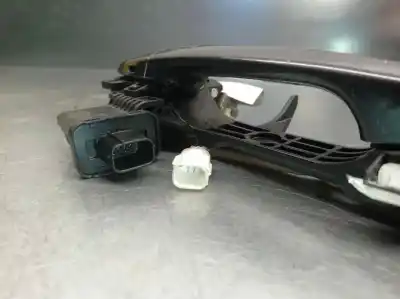 Автозапчастина б/у зовнішня ручка передня прав для lexus is 200 (ds2/is2) d-cat посилання на oem iam 6921053040  8999130040