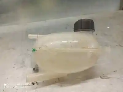 Peça sobressalente para automóvel em segunda mão depósito de expansão por dacia duster (hm_) 1.6 sce 115 (hmm1) referências oem iam 217100680r